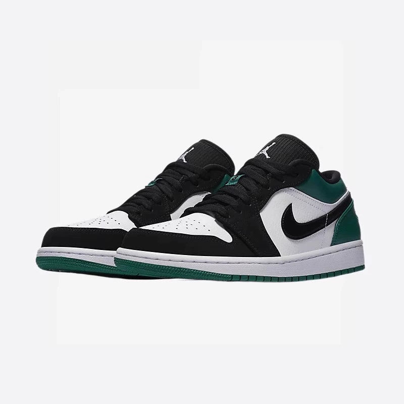 定番のスポーツシューズ! Nike ジョーダン1 AJ1 ローカット 黒白パンダ 553558-116