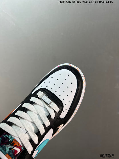 【ナイキナイキナイキ】Air Force 1'07 Low「Grey/White/Black」エアフォース1号定番ローカット百合カジュアルスニーカー「三勾XXグラフィティ」FD 4623-921