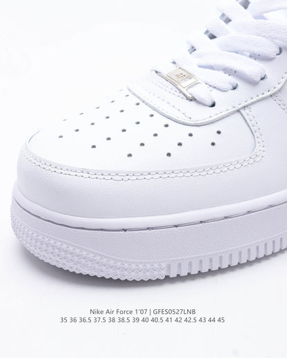 ナイキナイキナイキエアフォース1’07エアフォース1号ローカットワイルドカジュアルスニーカー。柔軟で弾力性に優れた緩衝性能と優れたミッドソール設計