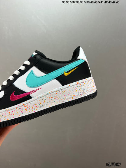 【ナイキナイキナイキ】Air Force 1'07 Low「Grey/White/Black」エアフォース1号定番ローカット百合カジュアルスニーカー「三勾XXグラフィティ」FD 4623-921