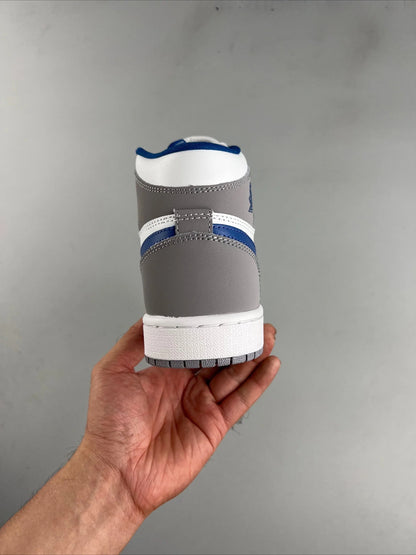 Nike Air Jordan 1 High OG「True Blue」35周年記念 ホワイト×ディープブルー×グレー ハイカットバスケットボールシューズ