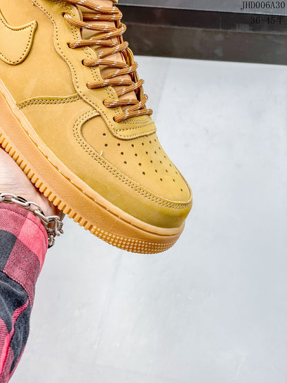 ナイキNike Air Force 1 Low空軍1号のオールマイティーカジュアルスニーカーは柔らかく、弾力性のある緩衝性能と優れたミッドソール設計で、レトロと現代にまたがる外形を組み合わせ、世界を30年以上風靡してきたForce 1を生み出し、