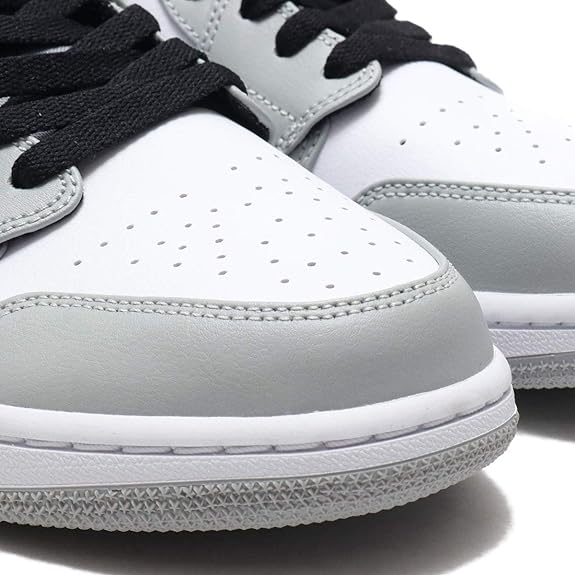 エア ジョーダン 1 ミッド [AIR JORDAN 1 MID] ライトスモークグレー/ブラック/ホワイト