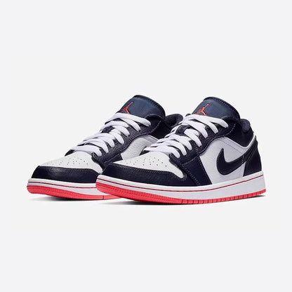 定番のスポーツシューズ！ Nike ジョーダン1 AJ1 ローカット 黒白パンダ 553558-116