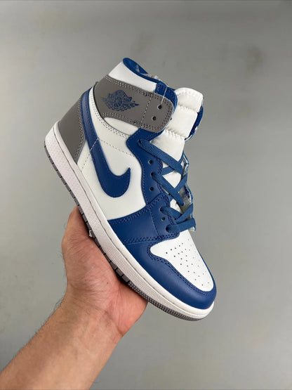Nike Air Jordan 1 High OG「True Blue」35周年記念 ホワイト×ディープブルー×グレー ハイカットバスケットボールシューズ