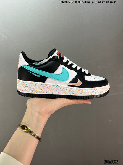 【ナイキナイキナイキ】Air Force 1'07 Low「Grey/White/Black」エアフォース1号定番ローカット百合カジュアルスニーカー「三勾XXグラフィティ」FD 4623-921
